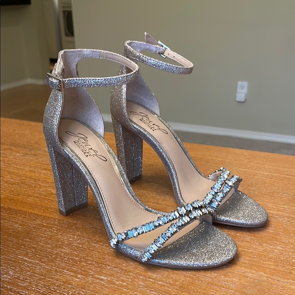 Badgley Mischka Glitter Heels 5.5